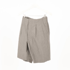 [DOCUMENT] Memory Cotton Tucked Shorts