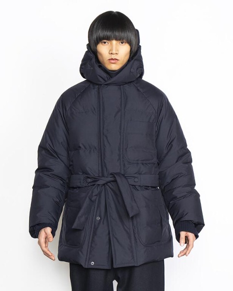 [DOCUMENT] DUCK DOWN HOODED ROBE (NAVY)